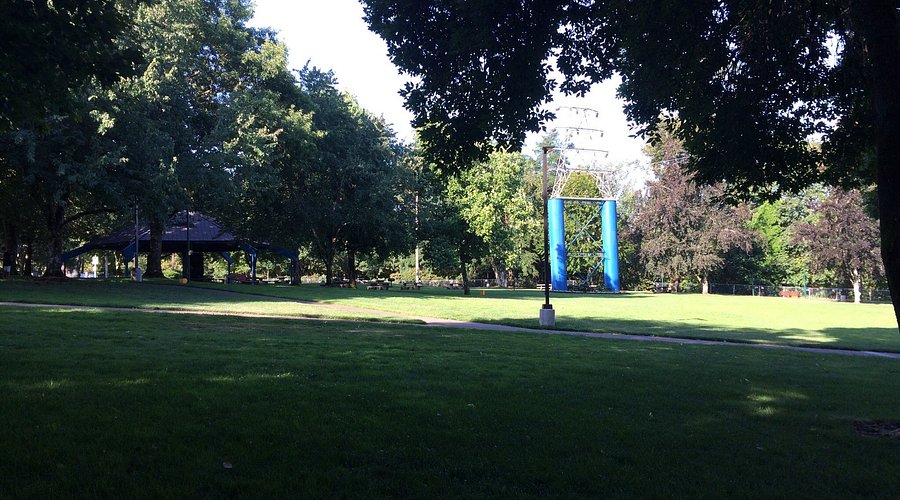 Explore Monteith Riverpark